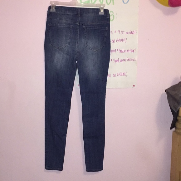 Slightly Faded Rue 21 Jeans - Picture 2 of 2